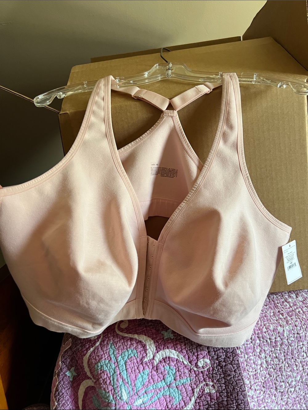 Auden Pale Pink Front-Closure Wireless Sports Bra